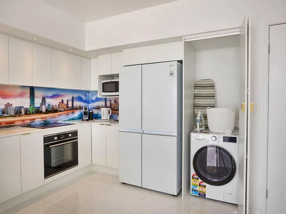 Luxurious Apartment In Surfers Gold Coast