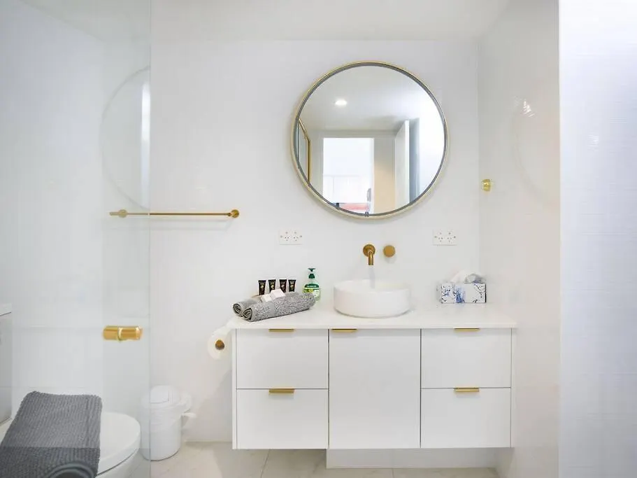 Luxurious Apartment In Surfers Голд-Кост